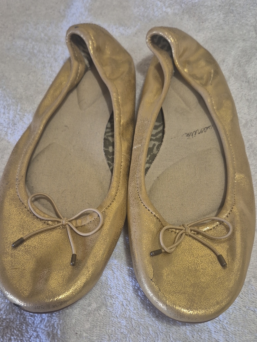 Sanuk Metallic Gold Ballet Flats with Bow Accent
